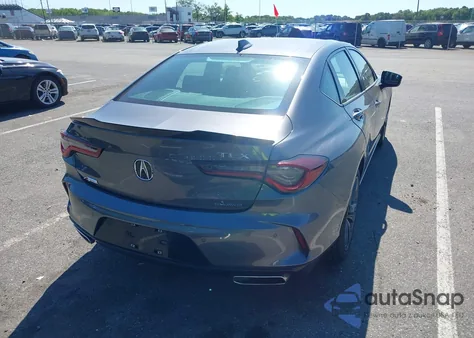 2021 Acura Tlx A-Spec Package z USA, uszkodzony, nr VIN 19UUB6F55MA007934